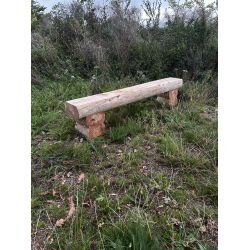 Bnk i massivt lrketr - 2,1 m