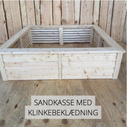 Sandkasse i tr - Klinkebekldning