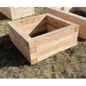 Hjbed i 100x100 mm cypres